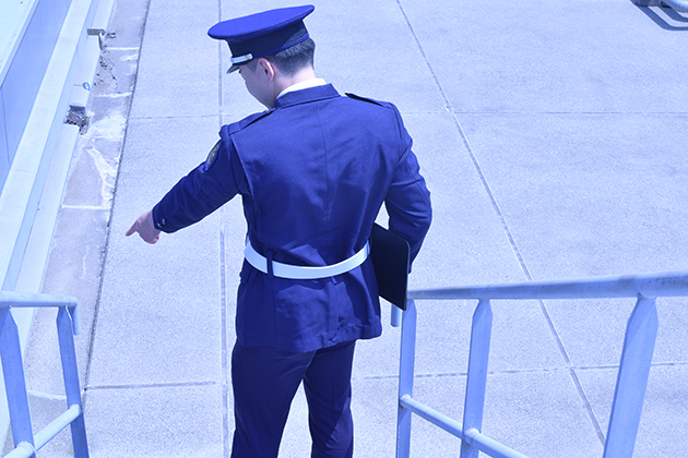 施設警備員募集